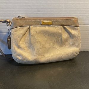 Pre-loved Coach Wallet/Wristlet